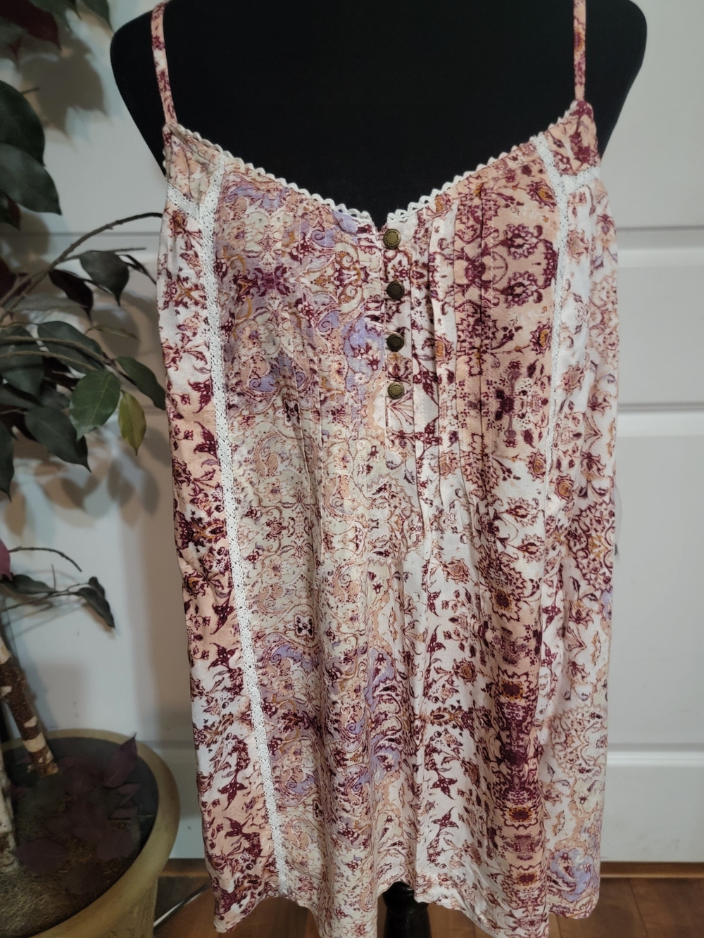 Sonoma Floral Lace-Trim Chemise - Cream & Burgundy